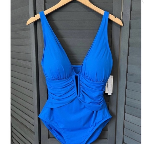 NWT Bleu Rod Beattie Blue One-Piece Swimsuit with Plunging V-Neckline size 8 - Picture 2 of 4